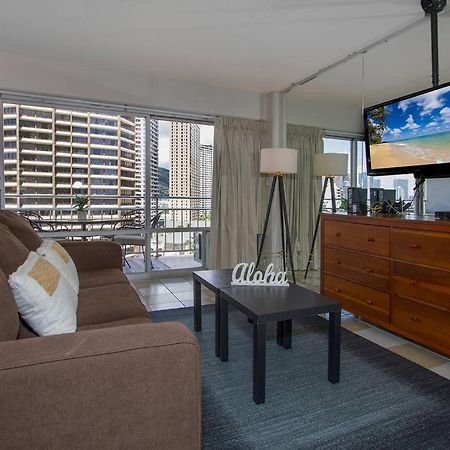 Resort Life At A Low Price- Ilikai Hotel Honolulu Luaran gambar